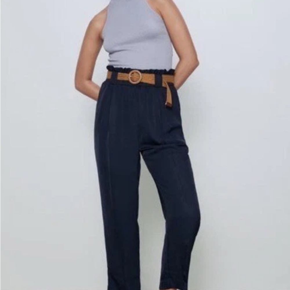NWOT ZARA HIGH WAISTED PAPER-BAG WAIST BELTED PANT BLOGGERS FAVORITE NAVY MEDIUM